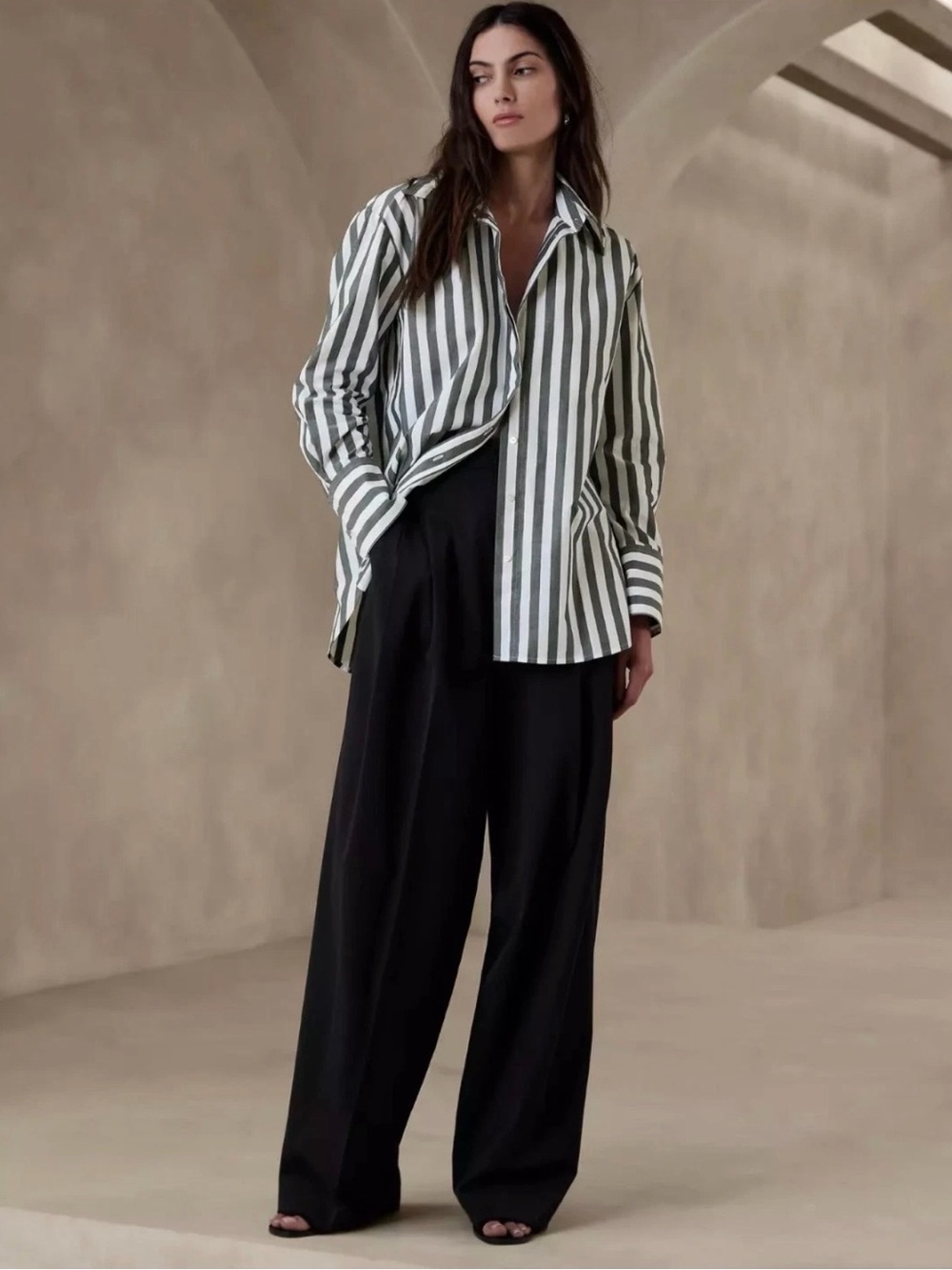 Banana Republic - The Oversized Shirt in Cotton Poplin
